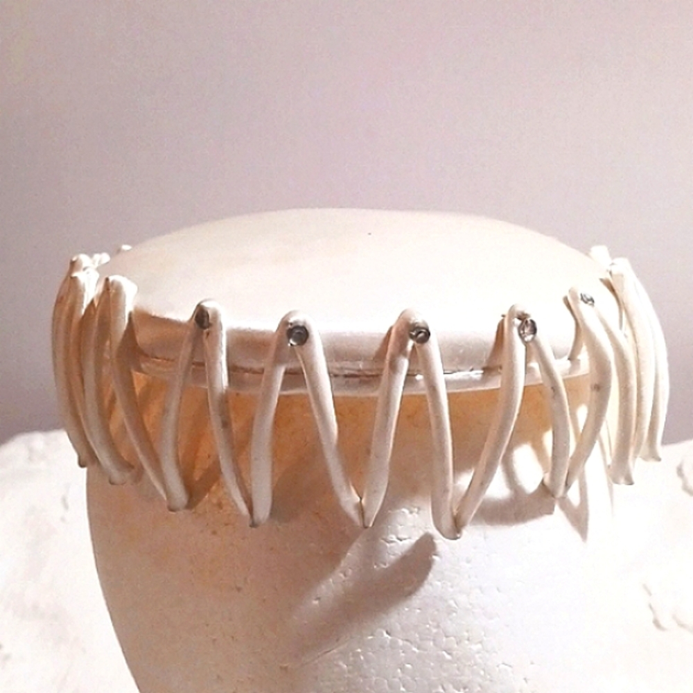 Gorgeous ⚜️Unique  Vintage 1960s Satin Hat 👑 Statement! ⚜️Special!